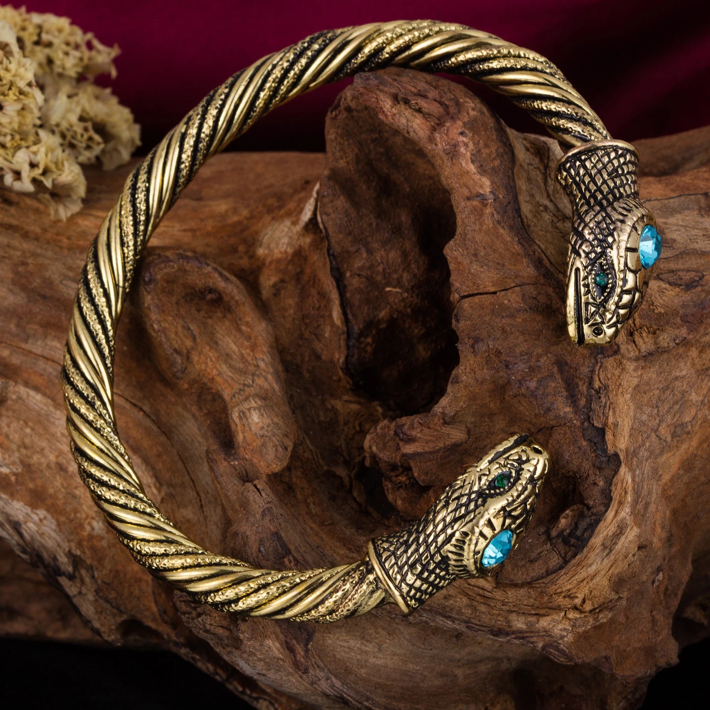 NIA Snake Glow™ Cuff