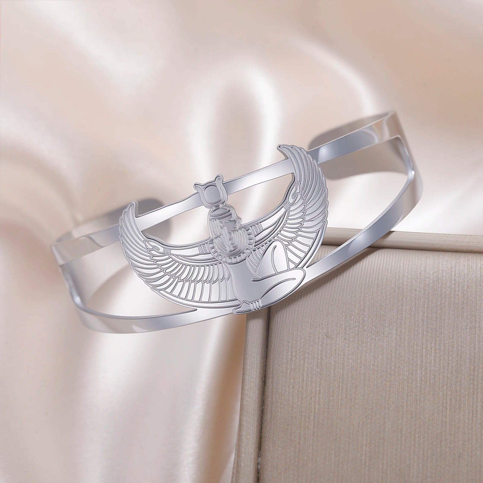 NIA Nekhbet Vulture™ Bracelet